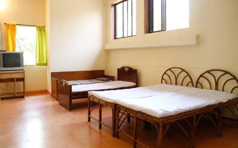 Sanman Holiday Home, Alibaug 4